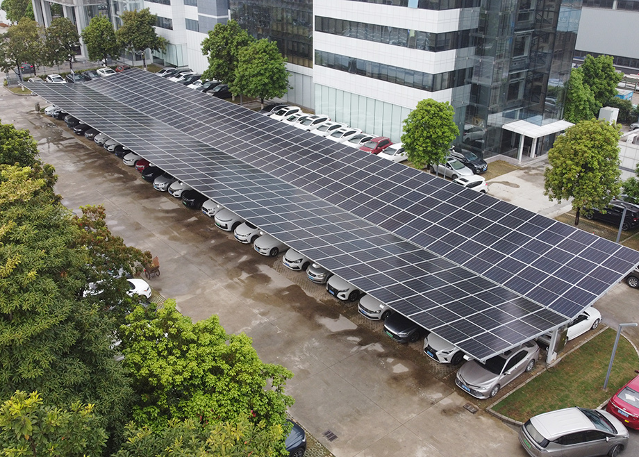 防水防曬還能充電！這個“光伏+車棚”絕了！